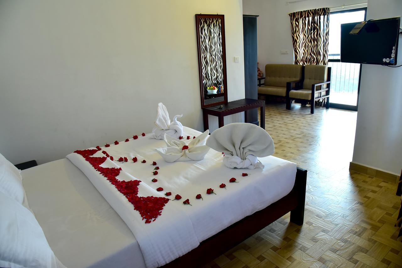 Natura Inn Munnar Kültér fotó